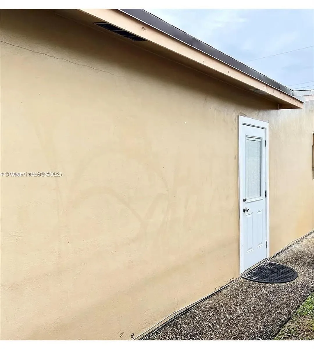 Building Photo - 2449 NW 73rd Ave #2449