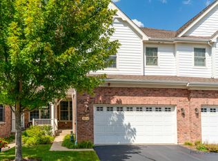 1834 Torrey Pkwy, Libertyville, IL 60048