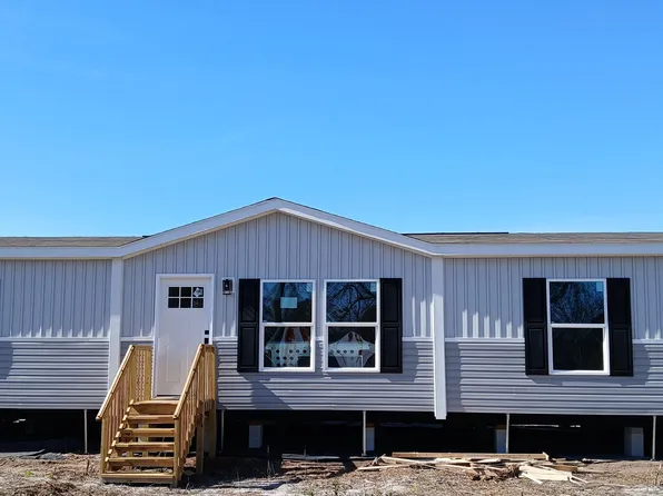 578 Grande Ave, Folkston, GA 31537