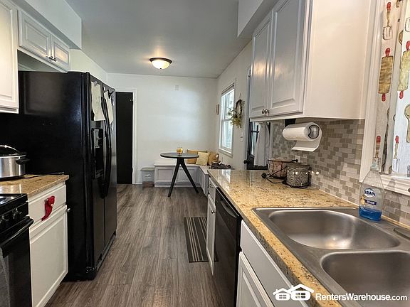 3rd image of 1358 8th Ave S