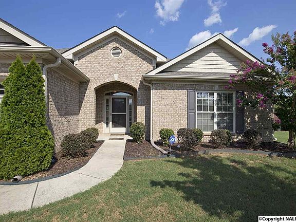 3rd image of 212 N Mossy Creek Cir NW
