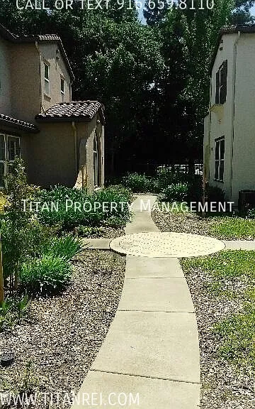 8144 Crystal Walk Cir — Photo 1
