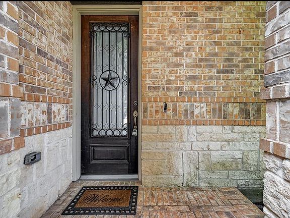 3rd image of 26414 Forest Pine Ln
