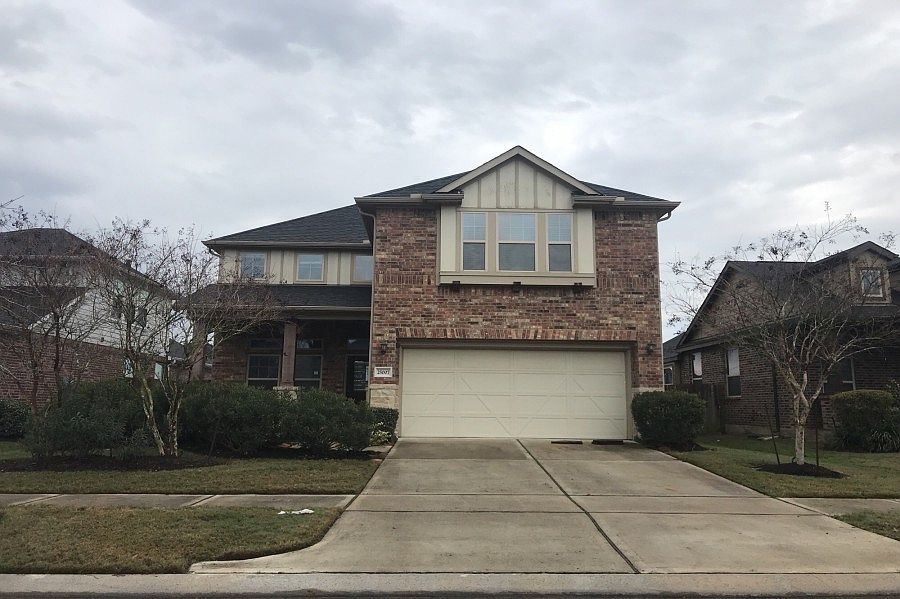 1st image of 25007 Lakecrest Glen Dr
