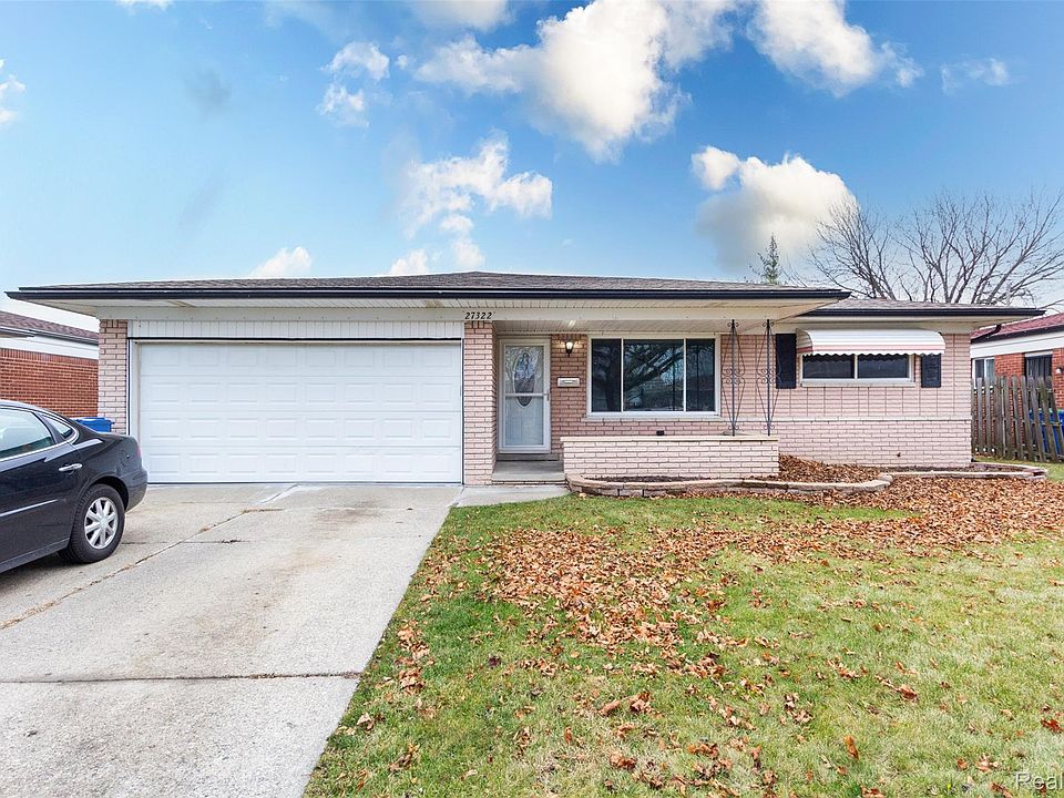 1st image of 27322 Newport Dr