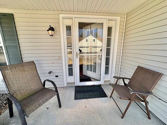 2nd image of 73 Kavanaugh Road #73