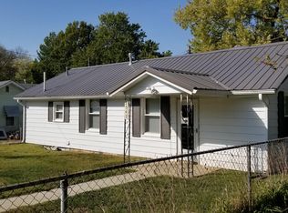 2547 W Page St, Springfield, MO 65802