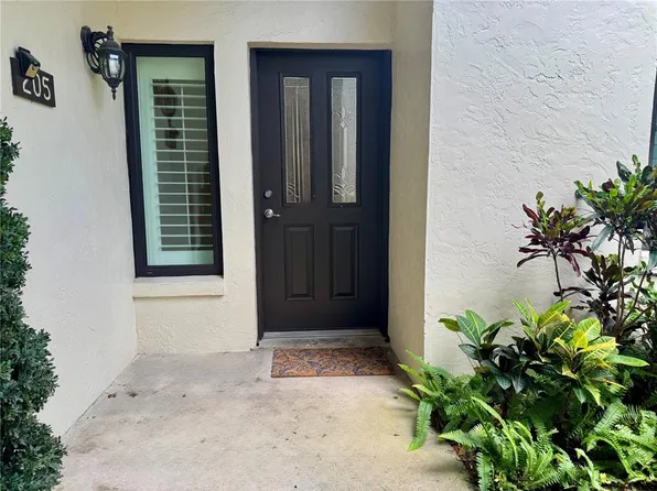 1637 SE PARADISE CIRCLE #205, CRYSTAL RIVER, FL 34429