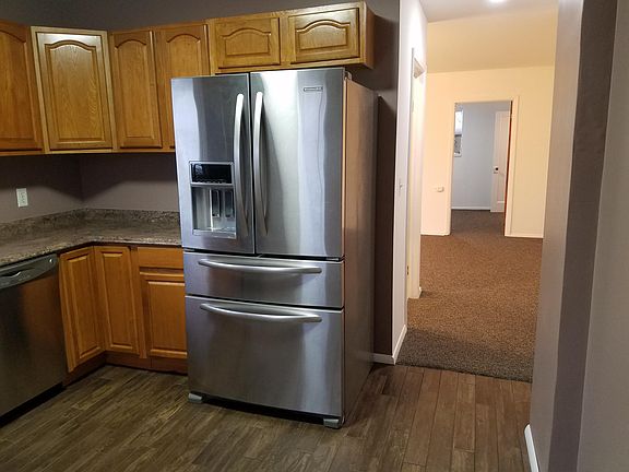 Refrigerator with water and ice dispenser