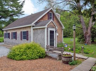 416 Linebrook Rd, Ipswich, MA 01938