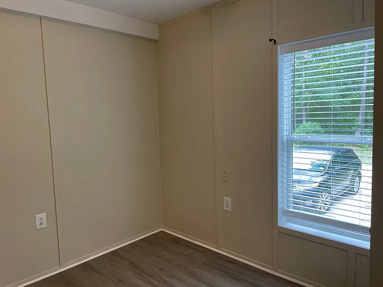 1018 Alandale Pl SE — Photo 10