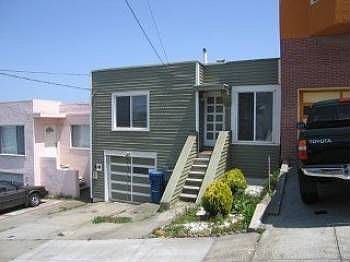 1st image of 1029 Schwerin St