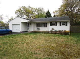 230 Terry Blvd, Holbrook, NY 11741