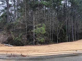77 Cinnamon Fern Ln, Hattiesburg, MS 39402