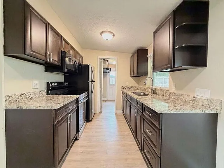 3640 Gull Rd — Photo 1