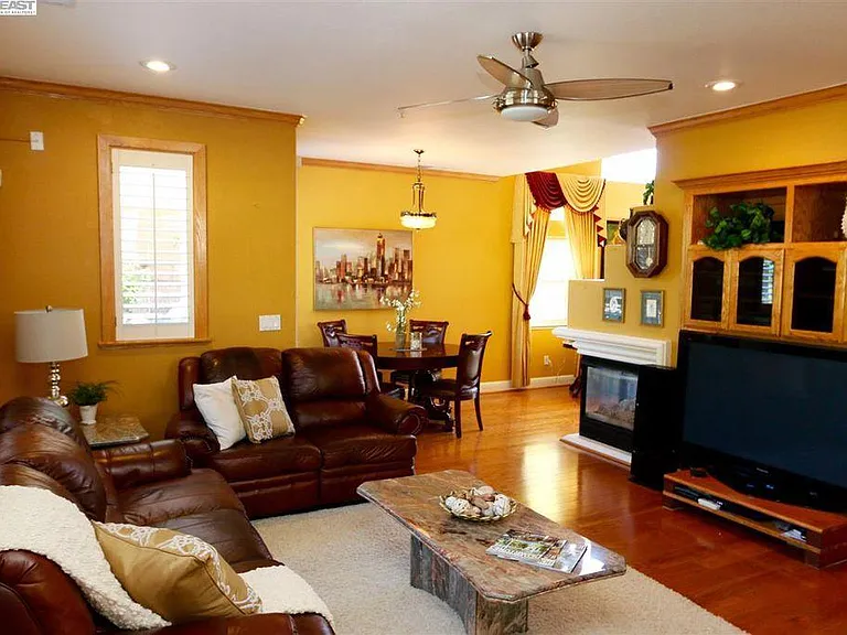 8167 Moller Ranch Dr — Photo 6