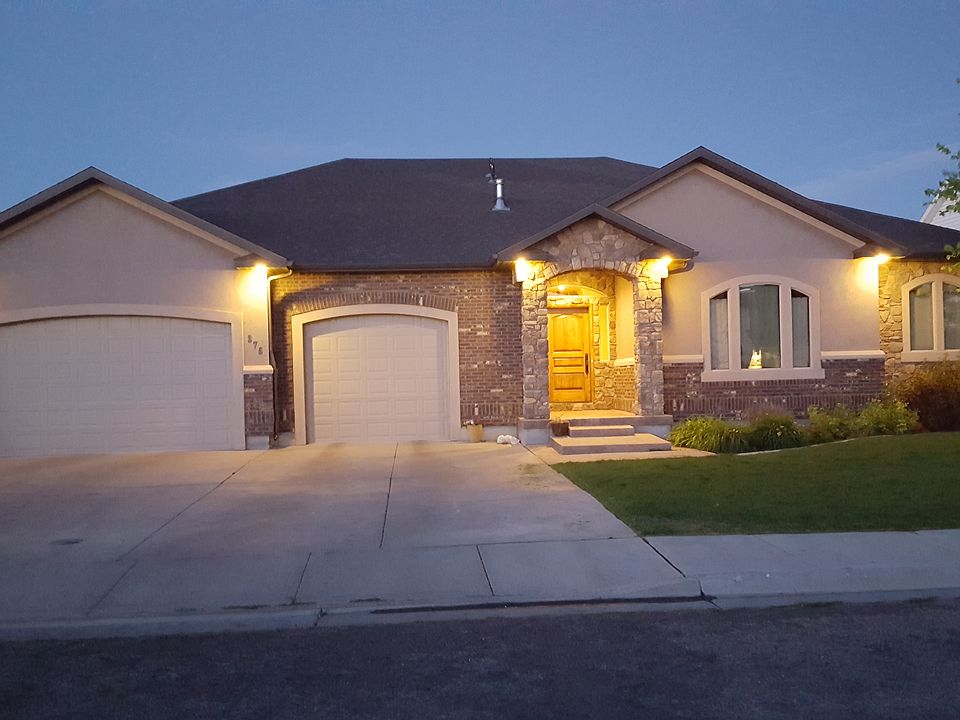 1st image of 376 Ivans Ln