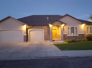 376 Ivans Ln, Idaho Falls, ID 83401