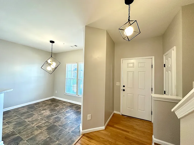 96 Spring Crossing Cir — Photo 4