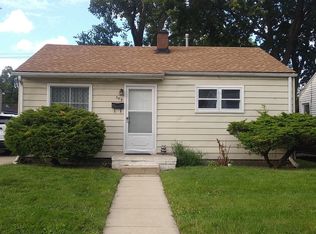 559 E Dallas Ave, Madison Heights, MI 48071