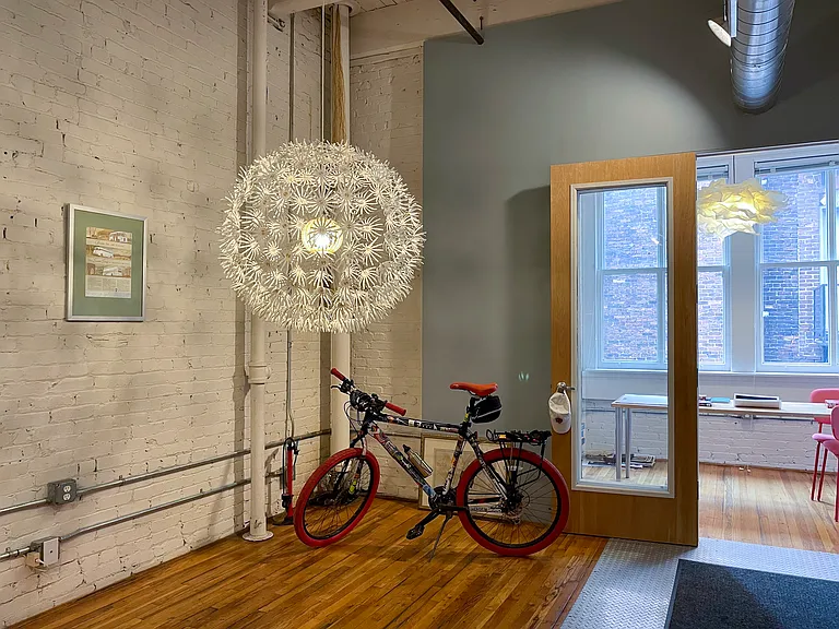 945 Liberty Ave #600 — Photo 11