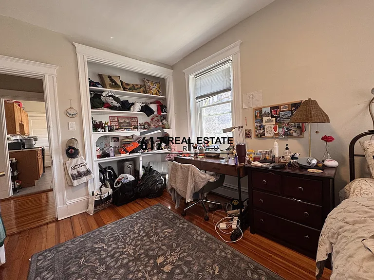11 Royal St #3 — Photo 10