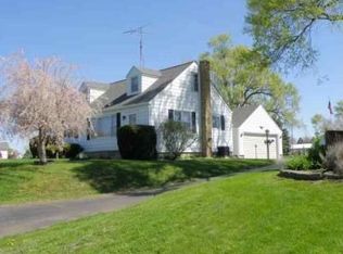 1451 Hayball Rd, Jackson, MI 49201