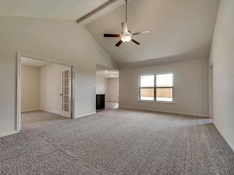 108 Telegraph Trl — Photo 3