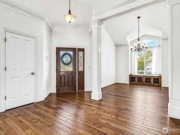 2nd image of 10 Wolf Fork Place