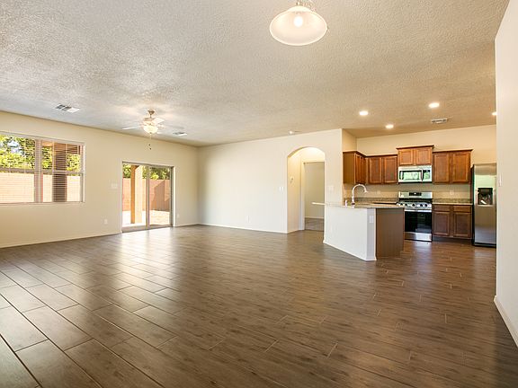 Dining great room