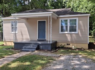 825 Crestline Cir NW, Huntsville, AL 35816