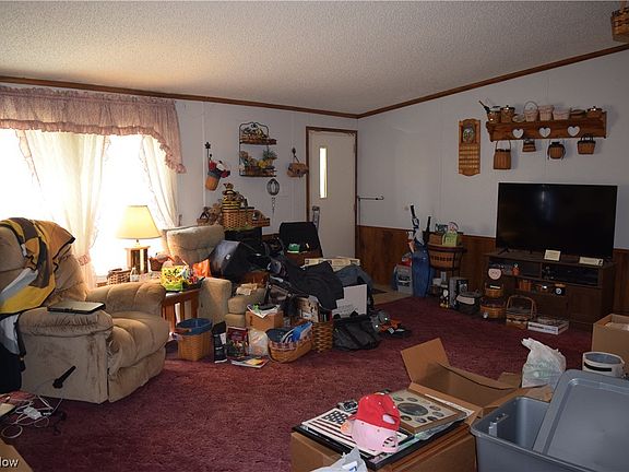 2nd image of 3250 Maysville Pike