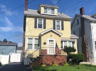 220 Glenwood Rd, Elizabeth, NJ 07208