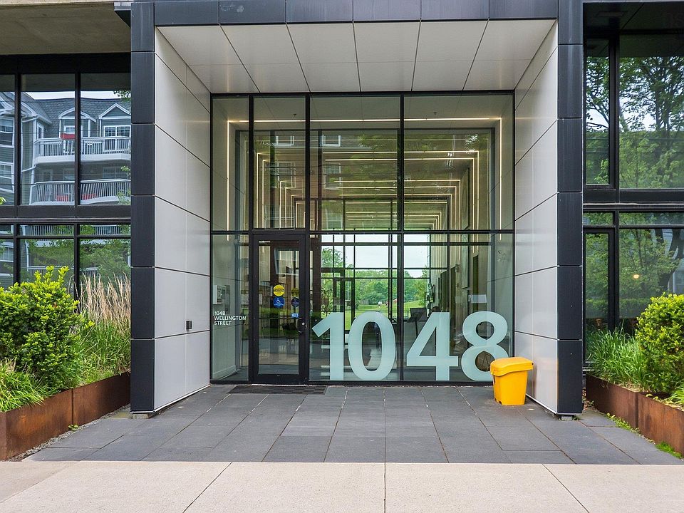 1st image of 1048 Wellington St #312