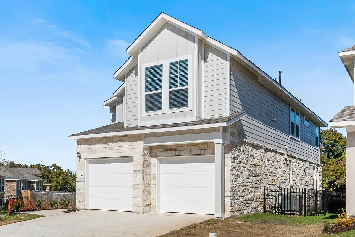 Building Photo - 2800 Joe Dimaggio Blvd #84
