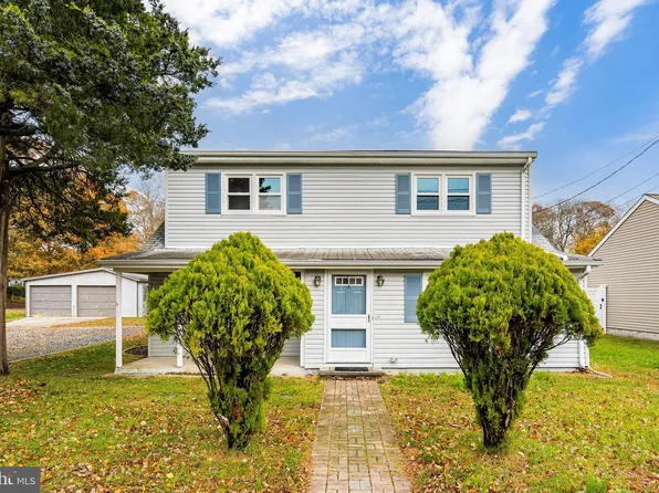 63 Illinois Ave, Waretown, NJ 08758