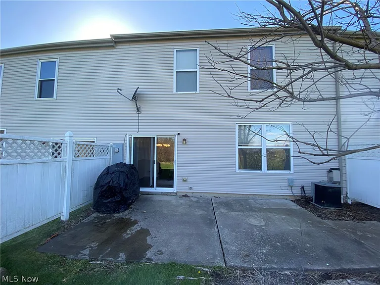 8601 Dunham Dr — Photo 20