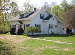 1040 W State St, Fremont, MI 49412