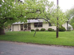 1930 Jackson St, Saint Paul, MN 55117