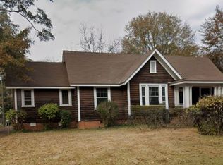1930 S Lumpkin St, Athens, GA 30606