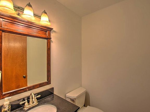 4th image of 1241 W Scotch Pine Ct