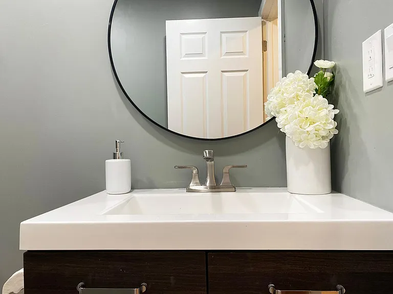 2515 E Ryan Dr #STUDIO — Photo 15