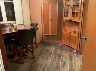 921 S 35th St, Manitowoc, WI 54220