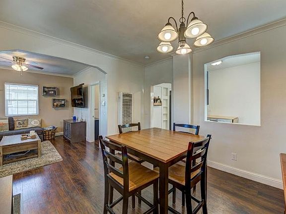 4th image of 3431 38th St