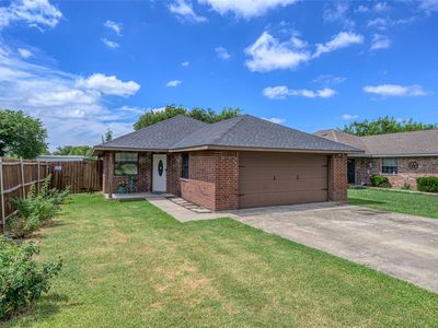 407 W Mesquite St, Gunter, TX, 75058