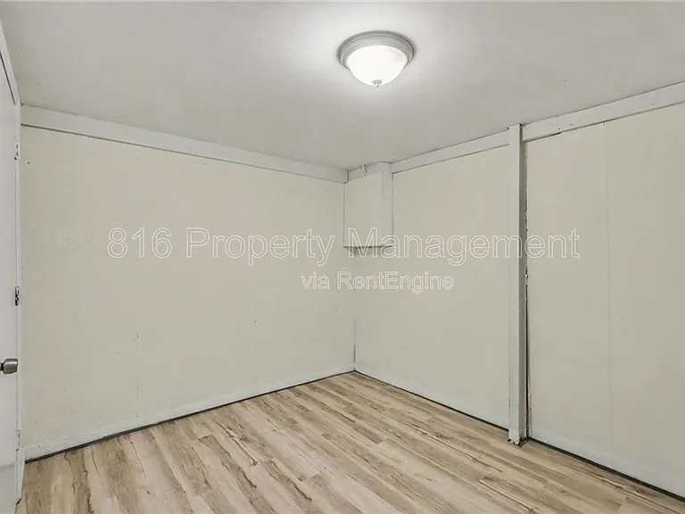 11220 College Ave #11218 — Photo 3