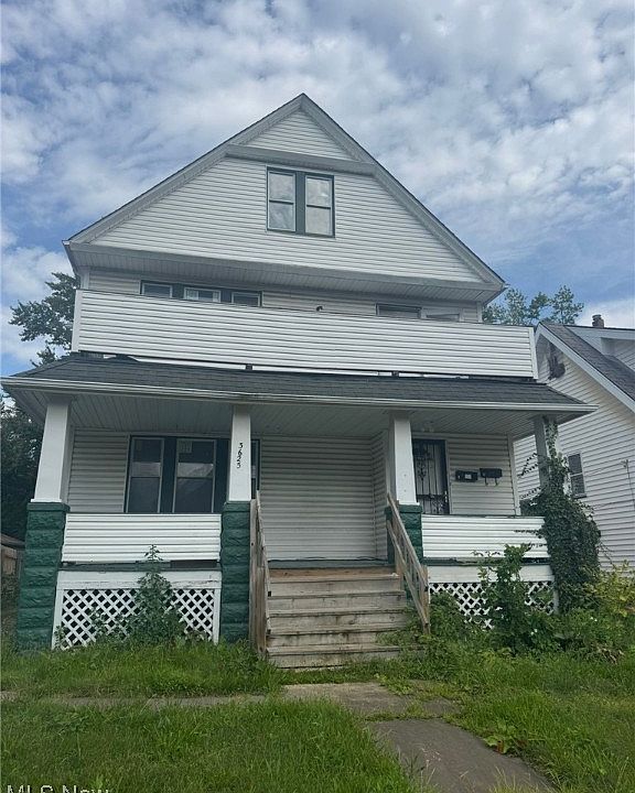 1st image of 3625 E 138th St
