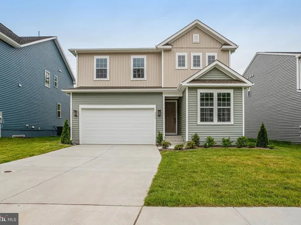 7111 Braxton Ct, Ruther Glen, VA 22546