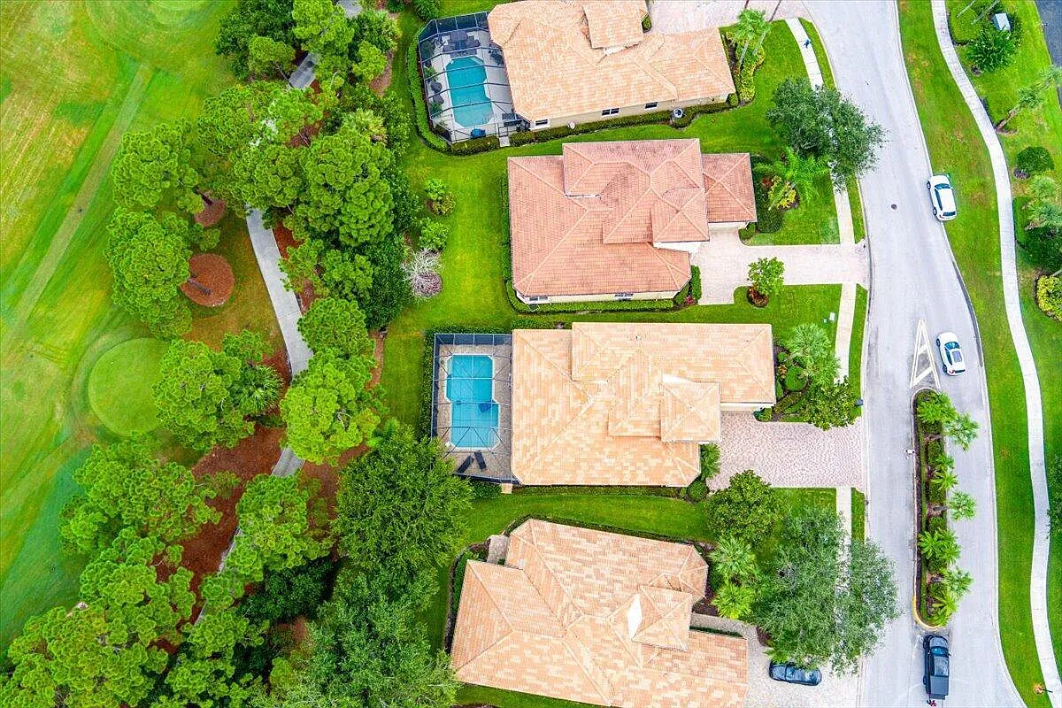 4 bed, 3.5 bath, 3256 sqft, $7,000 — Photo 3