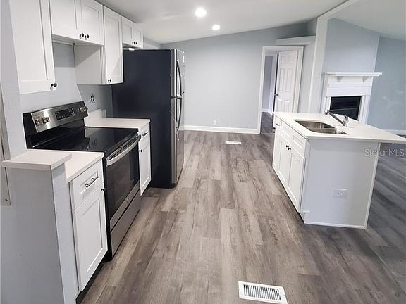 4th image of 1075 Mary Frances Dr